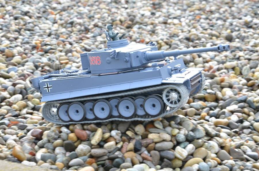 Ferngesteuerter Panzer mit Schuss "German Tiger I" Heng Long 1:16 Grau, Rauch&Sound,Stahlgetriebe und Metallketten -2,4Ghz -V 6.0 - PRO 5 deutscher tiger 1 ferngesteuerter panzer mit schuss rauch und sound mit metallgetriebe und metallkette - pro -19