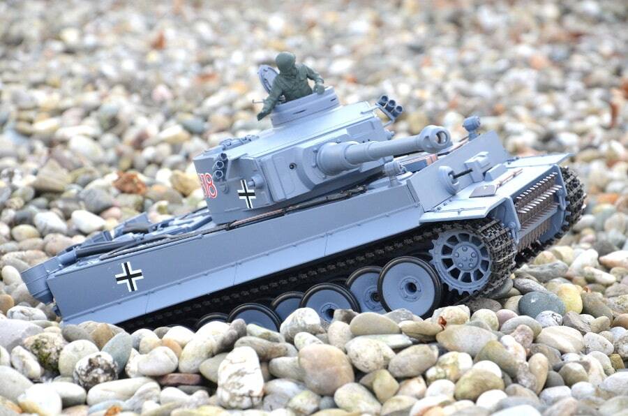 Ferngesteuerter Panzer mit Schuss "German Tiger I" Heng Long 1:16 Grau, Rauch&Sound+Stahlgetriebe und 2,4Ghz -V 6.0 6 ferngesteuerter panzer schuss heng long tank german tiger 1 upgrade version 6.0 metallgetriebe -7
