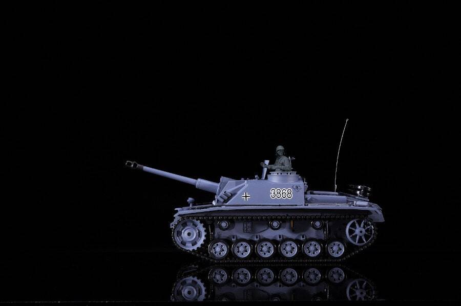 Ferngesteuerter Panzer mit Schuss "Sturmgeschütz III" - Stug 3 Heng Long 1:16 Rauch&Sound, Metallgetriebe und 2,4Ghz 10 panzer ferngesteuert henglong sturmgeschuetz 3 stug upgrade version 6.0-7