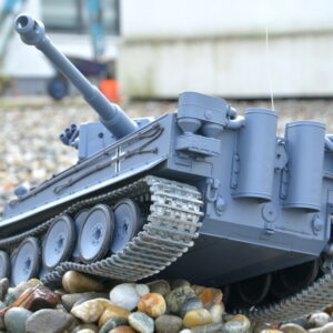 rc-panzer-germany-tiger-I-pro-24g-rauch-sound-metallkette-metallgetriebe-2