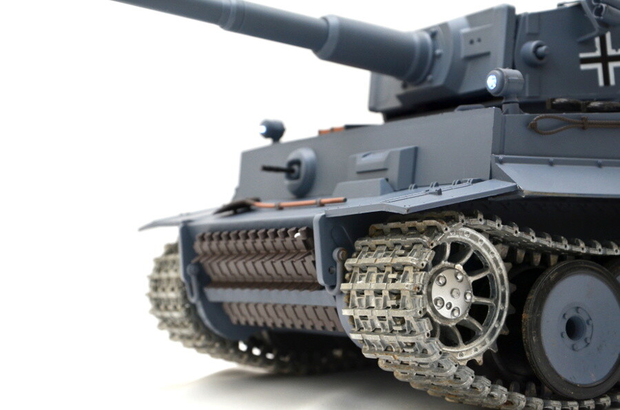 RC Panzer "German Tiger I" Heng Long 1:16 Mit Stahlgetriebe und Metallketten -2,4Ghz Fernsteuerung- UPG-A V7.0 5 rc-panzer-germany-tiger-I-pro-24g-rauch-sound-metallkette-metallgetriebe-7