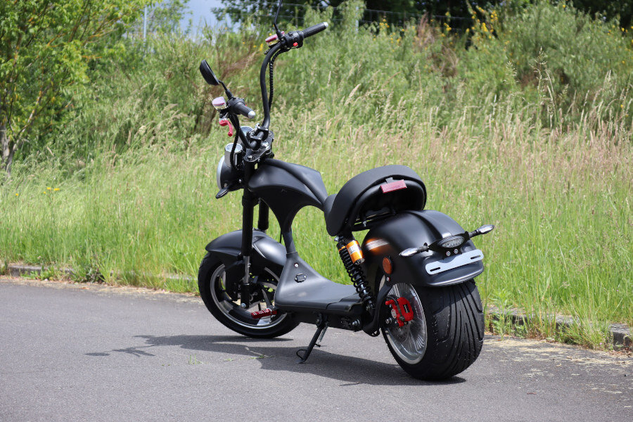 COCO BIKE CP-4.0 Elektro Scooter 2000W 20AH 60V 45 km/h - Schwarz 9 elektro-scooter-e-scooter-chopper-fat-bike.coco-bike-matt-schwarz-p01-5