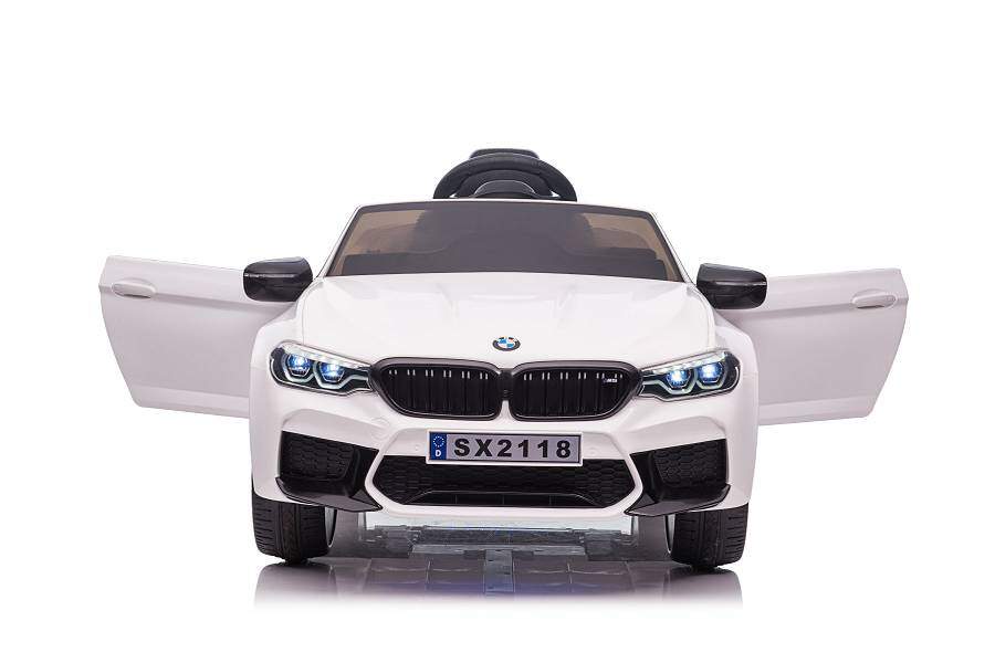 Elektro Kinderfahrzeug "BMW M5" - lizenziert - 12V7A Akku, 2 Motoren- 2,4Ghz Fernsteuerung, MP3, Ledersitz+EVA 7 Elektro Kinderfahrzeug "BMW M5" - lizenziert - 12V7A Akku, 2 Motoren- 2,4Ghz Fernsteuerung, MP3, Ledersitz+EVA – Bild 7
